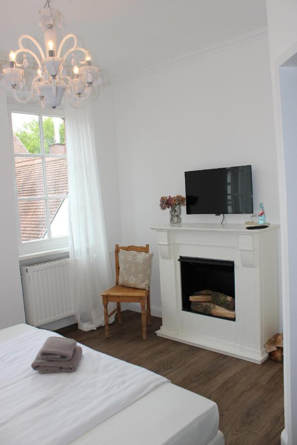 Auberge-Living Friedrichsdorf Exteriör bild